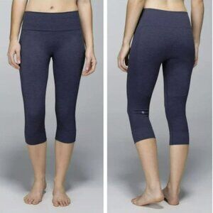 Lululemon Womens Seamlessly Street Crop Leggings Cadet Blue NEW